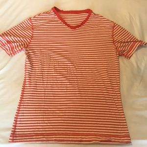 Men’s Lulu Lemon T-shirt